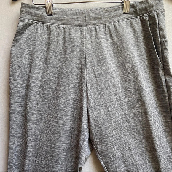 Uniqlo heather grey joggers Sz M - Picture 3 of 7
